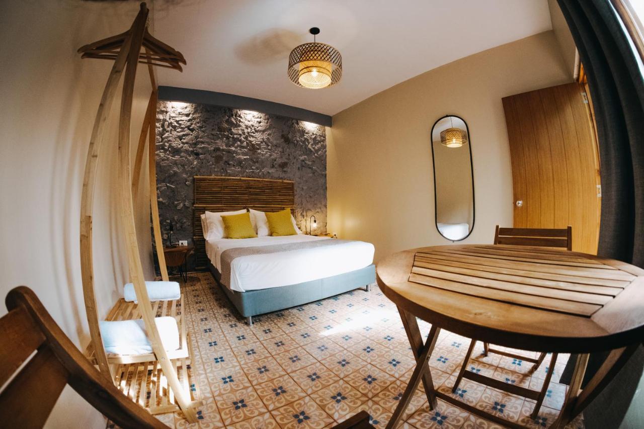 Double Room,1325053999:JPEG