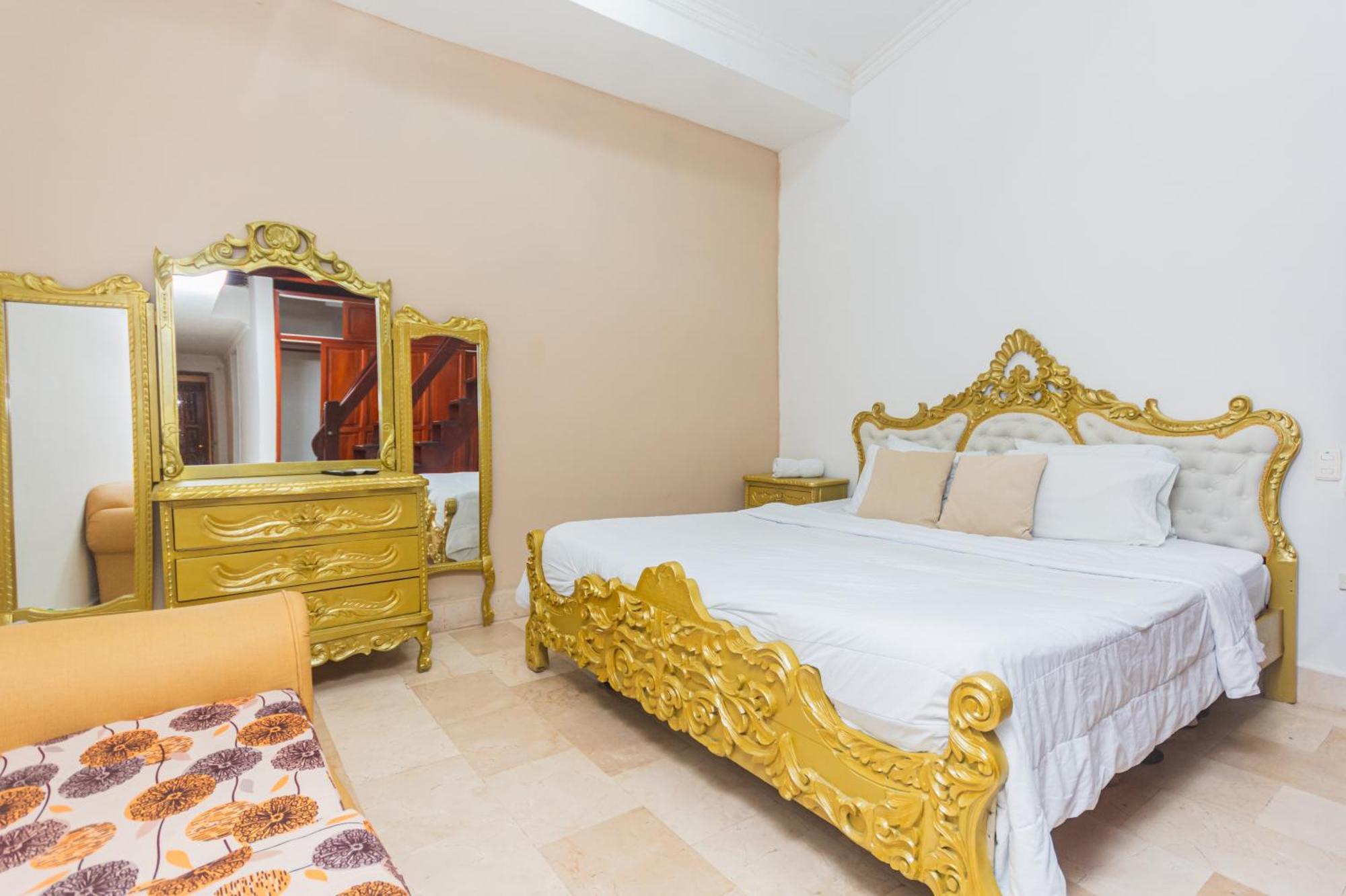 Deluxe Quadruple Room