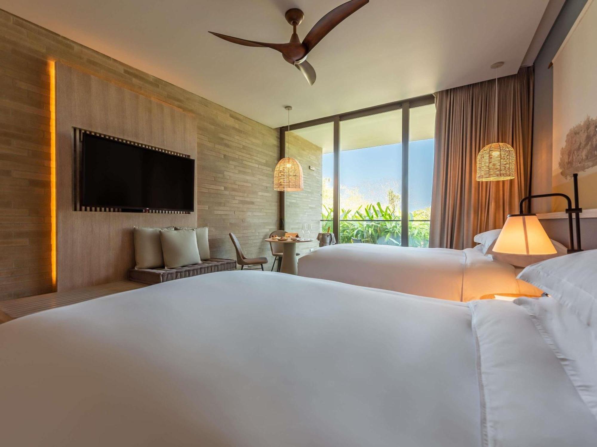 Luxury Spa Twin Room Tropical Garden View,1756806429:JPEG