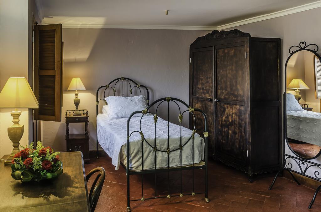 Chambre Familiale avec Salle de Bains
