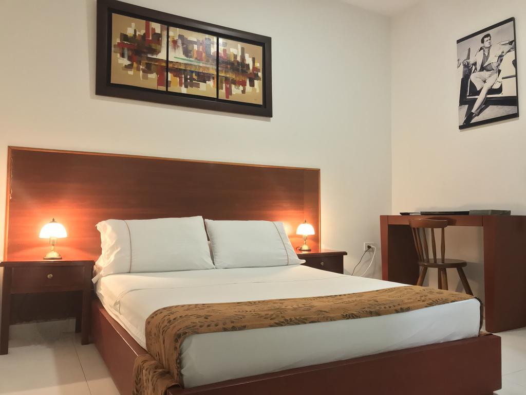 Quarto Duplo