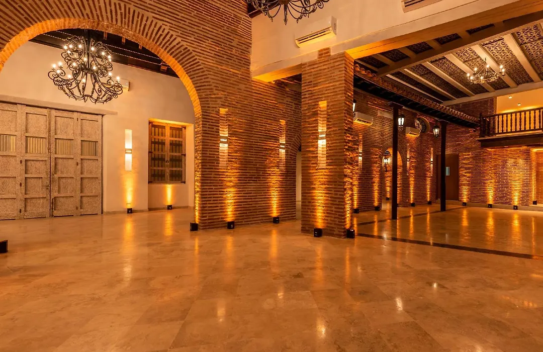 Hotel Capellan De Getsemani-1